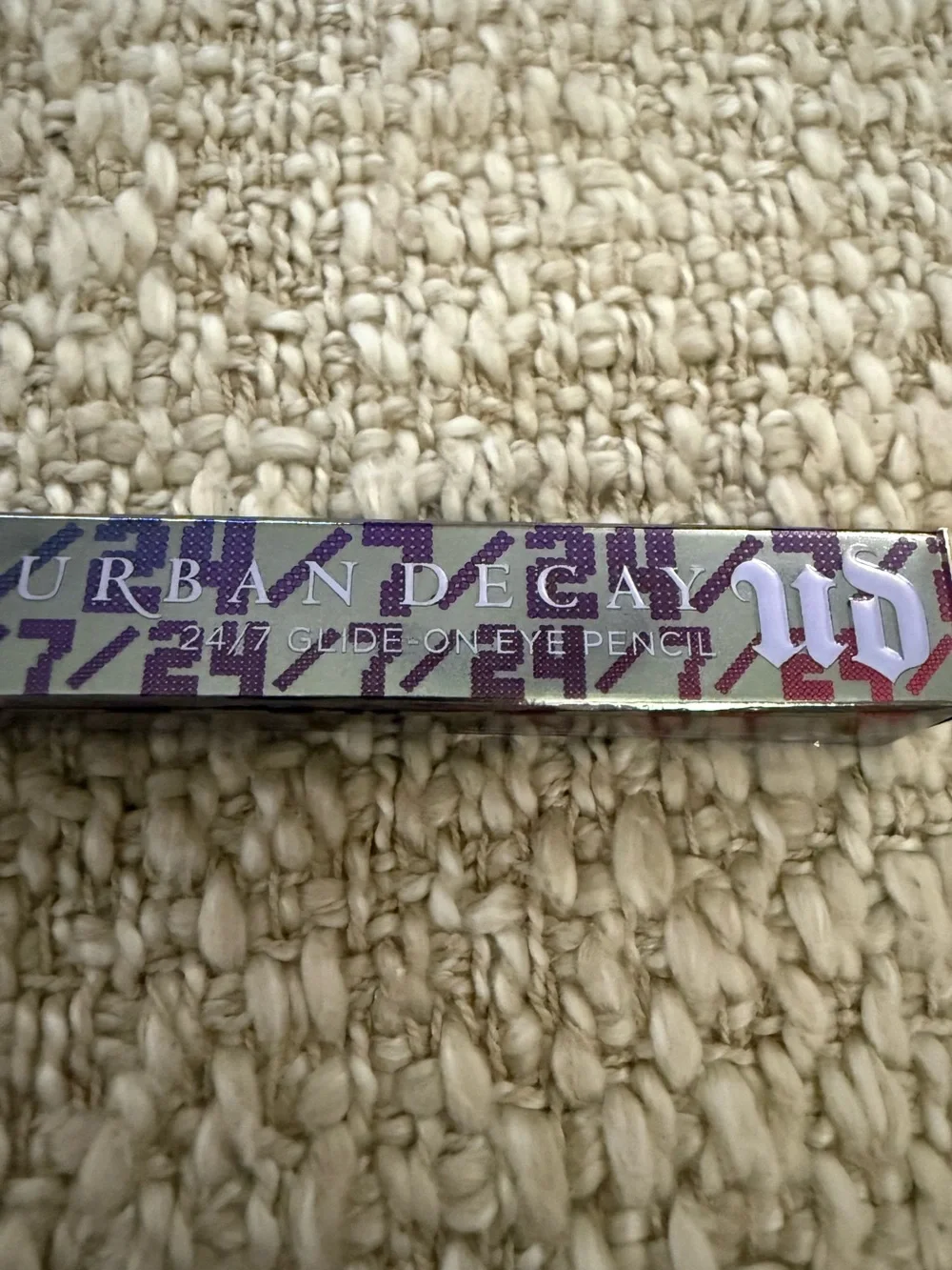 Urban Decay 24/7 Glide-On Eye Pencil. Stash.